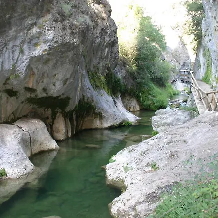 Parrales El Tranco